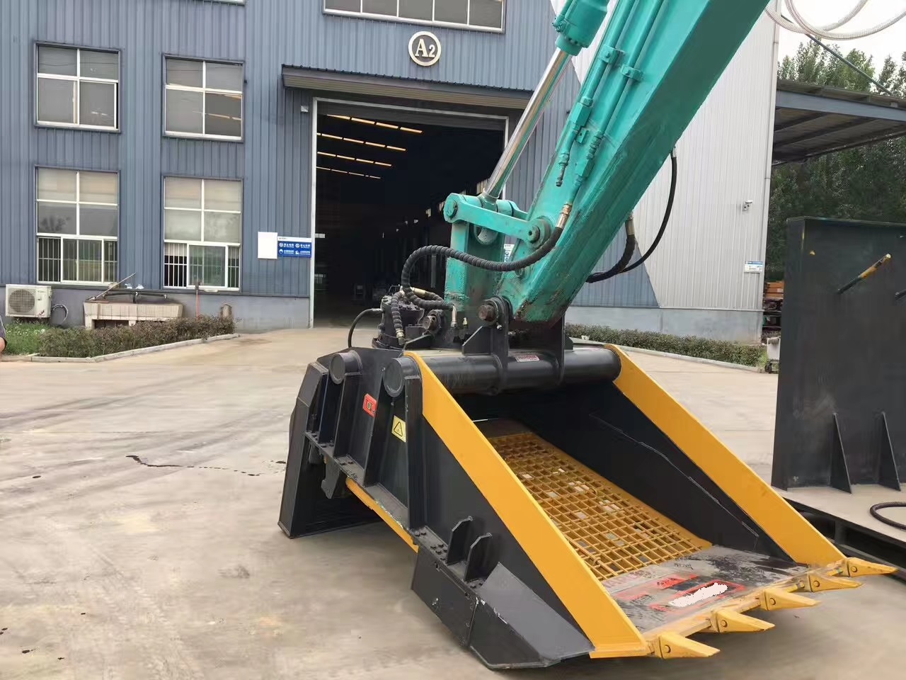Demolition Excavator Crusher B - Heavy Equipment With Bucket review and price